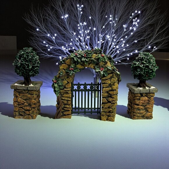 Dept 56 Stone Holly Corner Posts & Archway Christmas Village Accessory From 1997 - Picture 1 of 7
